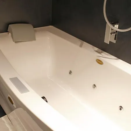 Ξενοδοχείο Remat 3*